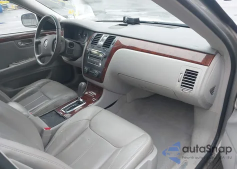 2007 Cadillac Dts Luxury I z USA, uszkodzony, nr VIN 1G6KD57Y47U183429